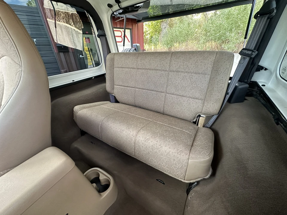 2002 Jeep TJ Wrangler - Image 24 of 31
