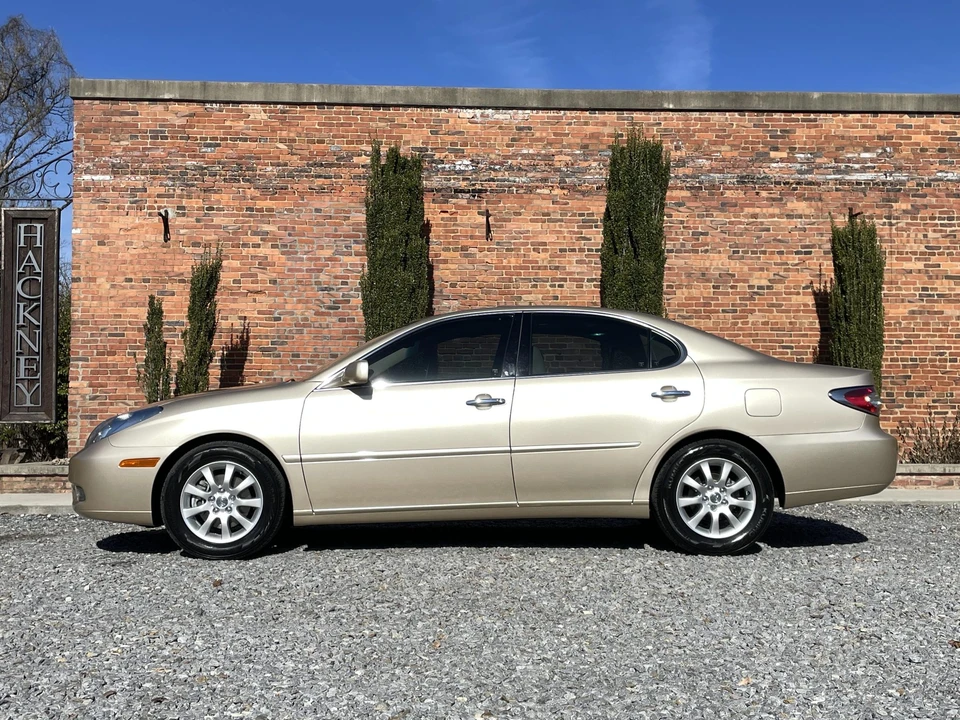 2002 Lexus ES 4th Gen - Image 7 of 31