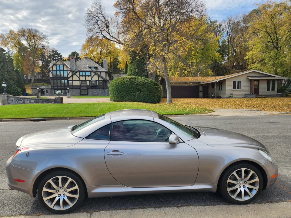 2002 Lexus SC430 - Image 9 of 31
