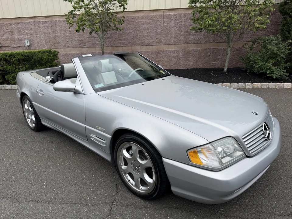 2002 Mercedes-Benz R230 SL-Class - Image 17 of 31