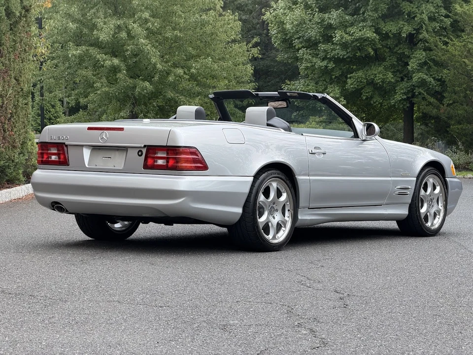 2002 Mercedes-Benz R230 SL-Class - Image 23 of 31