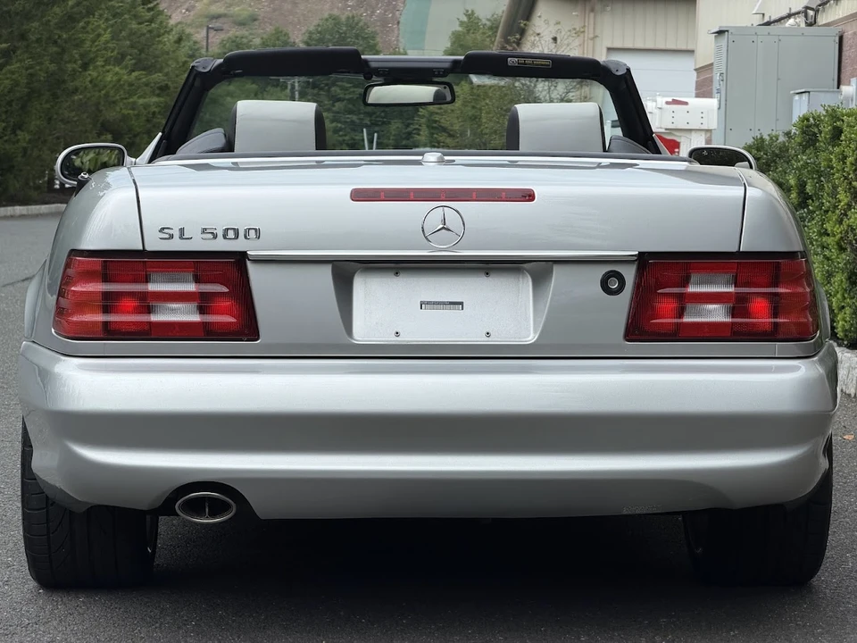 2002 Mercedes-Benz R230 SL-Class - Image 25 of 31