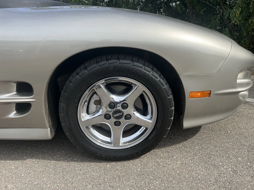 2002 Pontiac Firebird Trans Am 4th Gen - Image 9 of 31