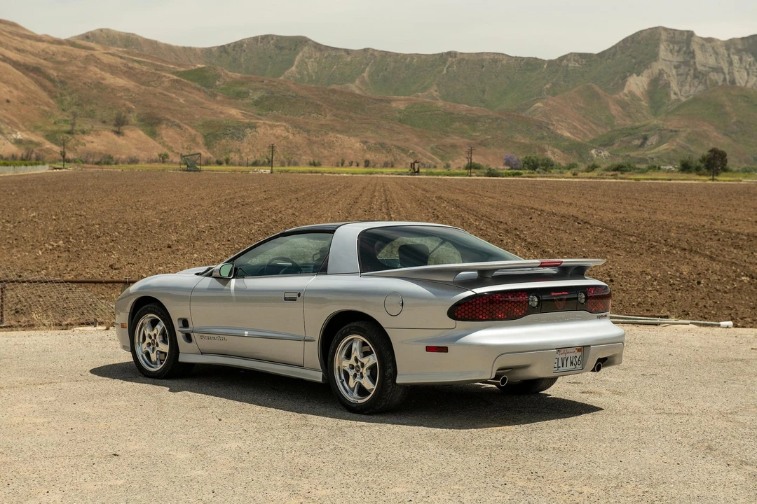 2002 Pontiac Firebird Trans Am 4th Gen - Image 9 of 31
