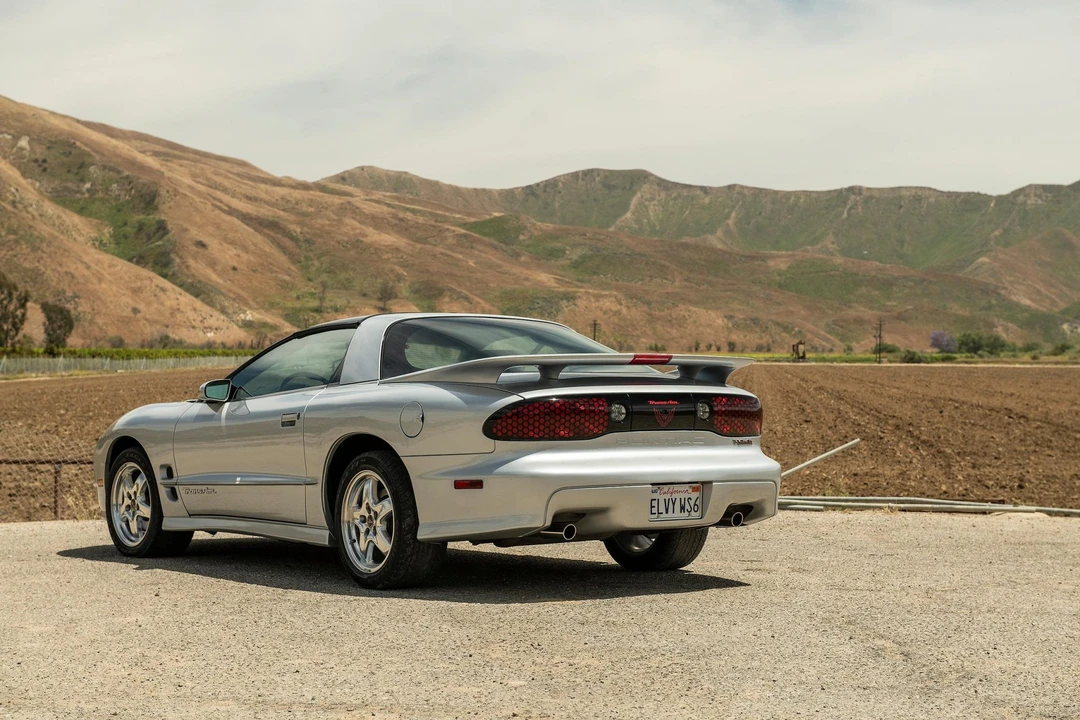 2002 Pontiac Firebird Trans Am 4th Gen - Image 10 of 31