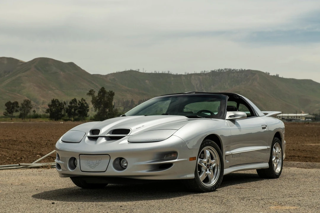 2002 Pontiac Firebird Trans Am 4th Gen - Image 17 of 31