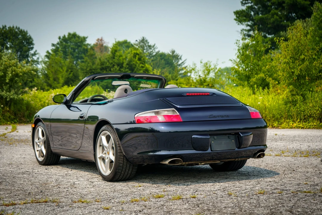 2002 Porsche 996 Carrera - Image 26 of 31