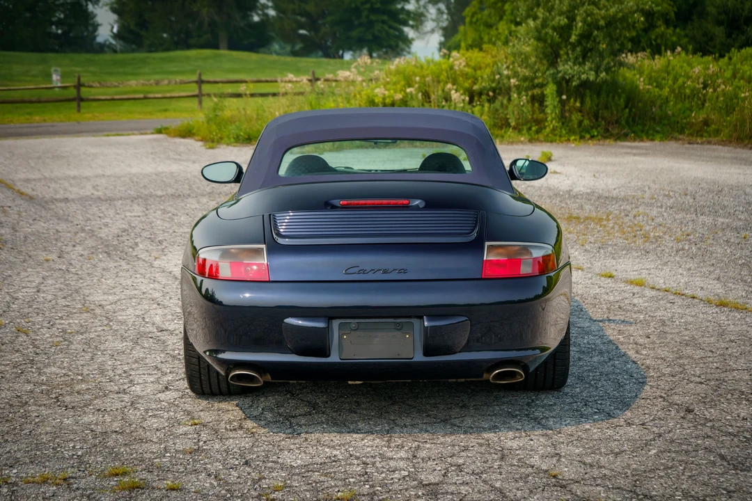 2002 Porsche 996 Carrera - Image 9 of 31