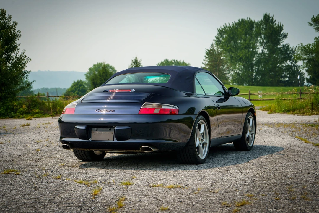 2002 Porsche 996 Carrera - Image 10 of 31