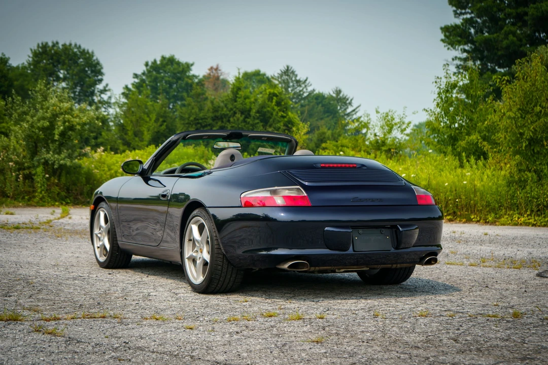 2002 Porsche 996 Carrera - Image 27 of 31