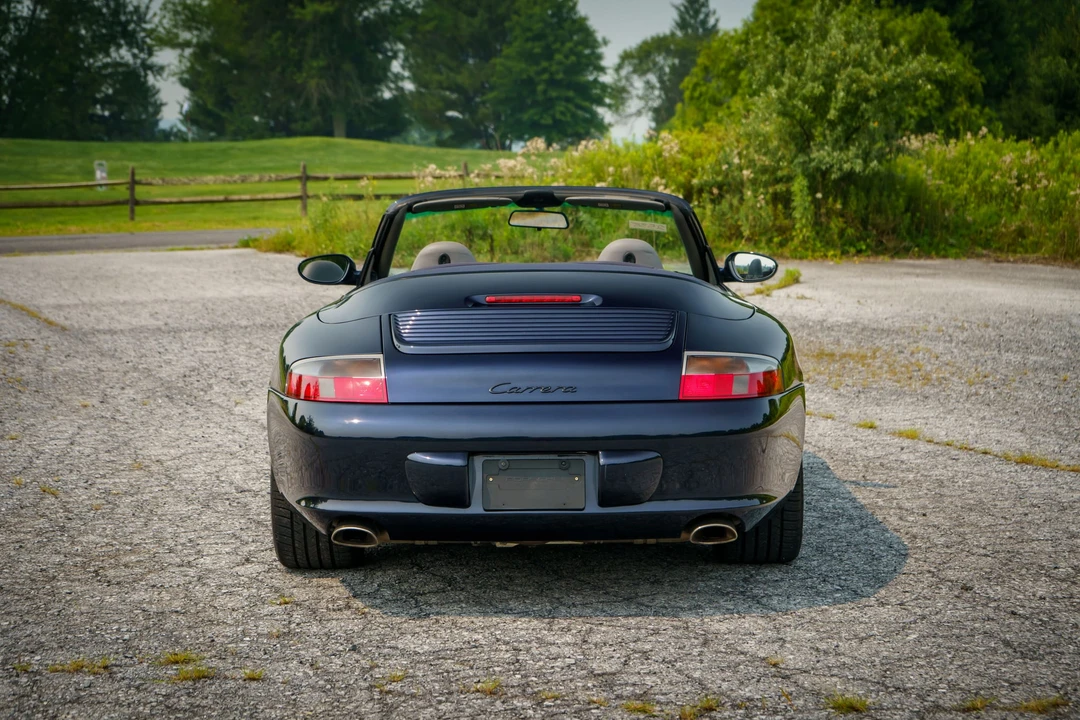 2002 Porsche 996 Carrera - Image 30 of 31