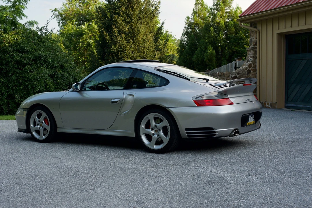 2002 Porsche 996 Turbo - Image 23 of 31