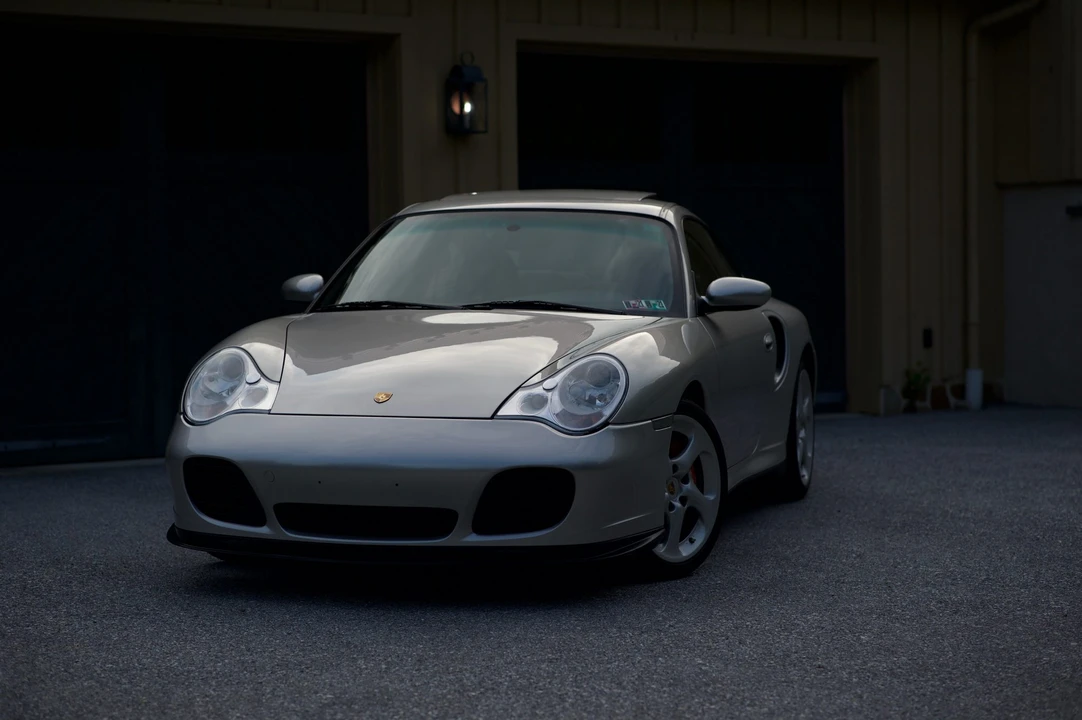 2002 Porsche 996 Turbo - Image 2 of 31