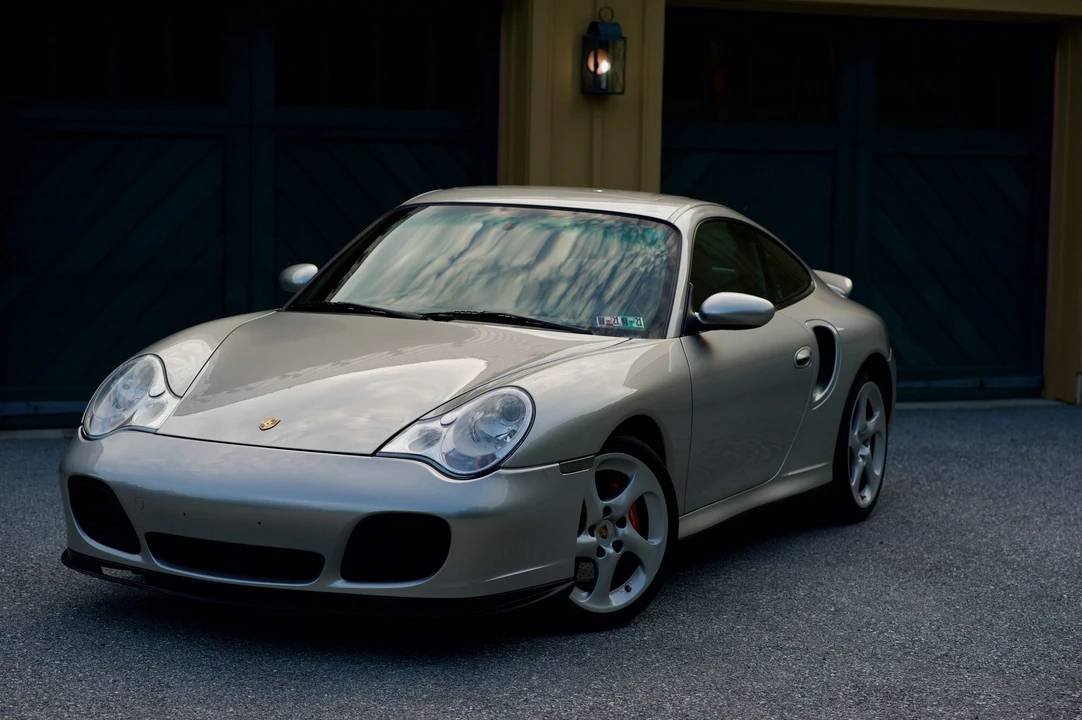 2002 Porsche 996 Turbo - Image 6 of 31