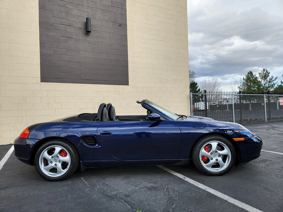 2002 Porsche 986 Boxster S - Image 17 of 31