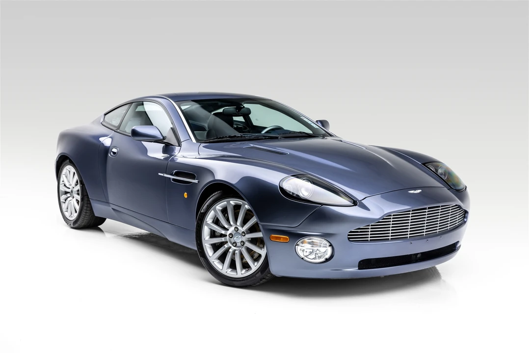 2003 Aston Martin Vanquish 1st Gen - Image 9 of 31