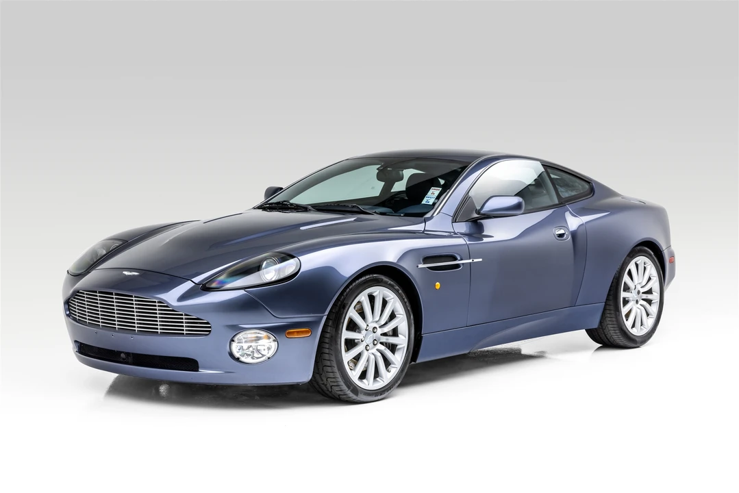 2003 Aston Martin Vanquish 1st Gen - Image 2 of 31