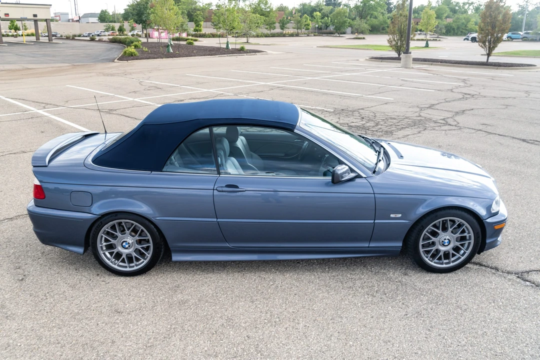 2003 BMW E46 330i & 330Ci - Image 23 of 31
