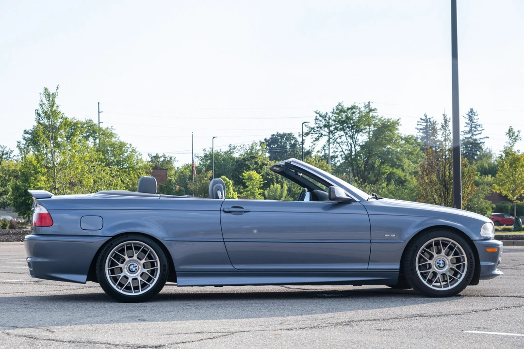2003 BMW E46 330i & 330Ci - Image 6 of 31