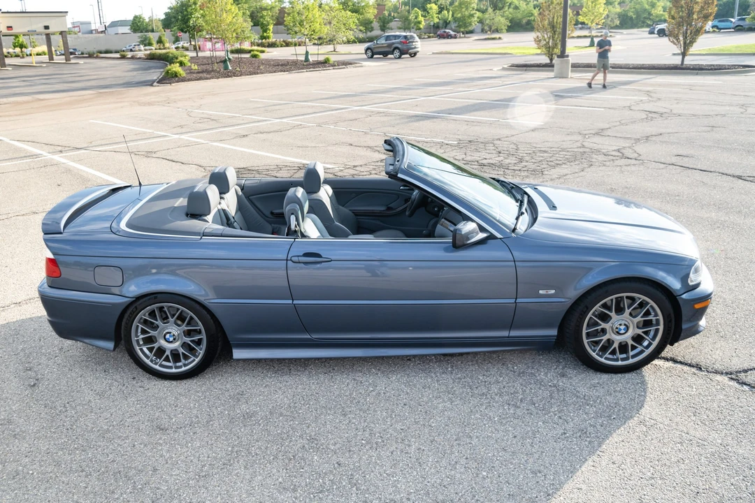 2003 BMW E46 330i & 330Ci - Image 27 of 31