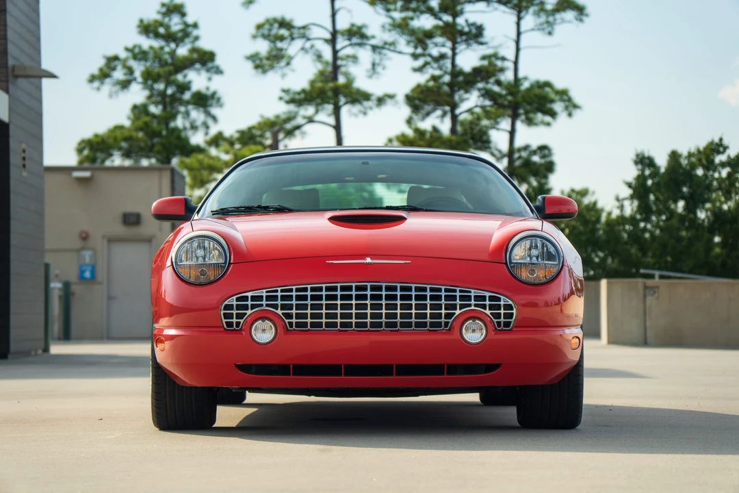2003 Ford Thunderbird 11th Gen - Image 10 of 31