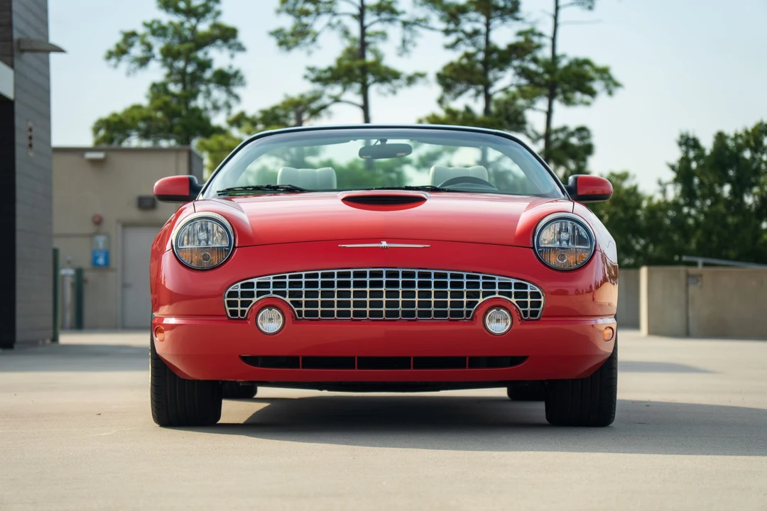 2003 Ford Thunderbird 11th Gen - Image 11 of 31