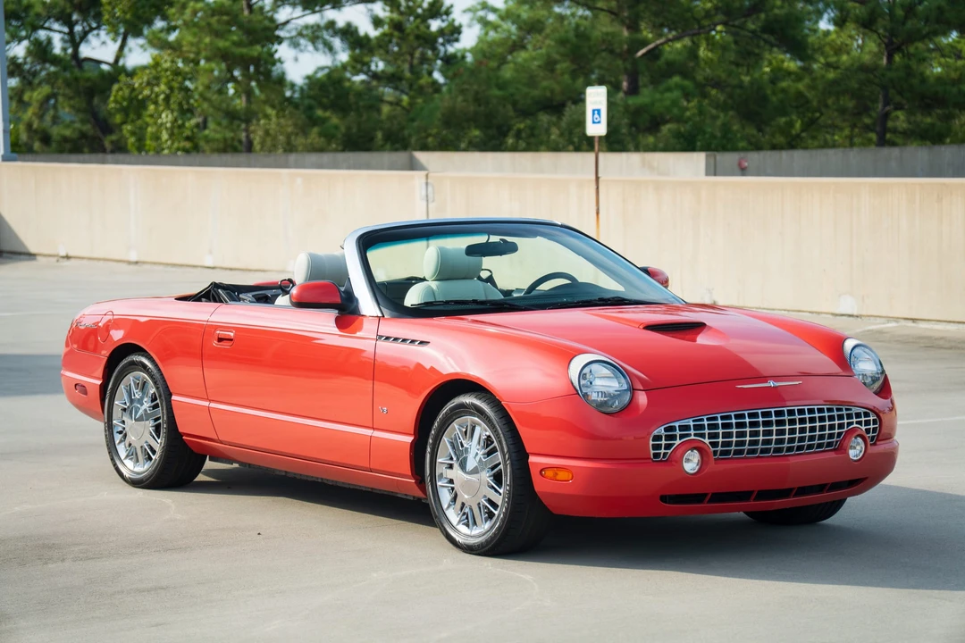 2003 Ford Thunderbird 11th Gen - Image 21 of 31