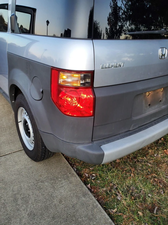 2003 Honda Element - Image 18 of 31