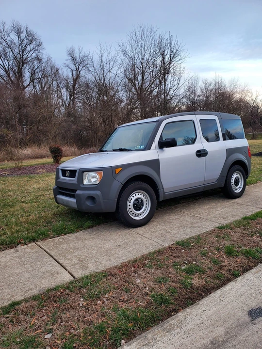 2003 Honda Element - Image 3 of 31