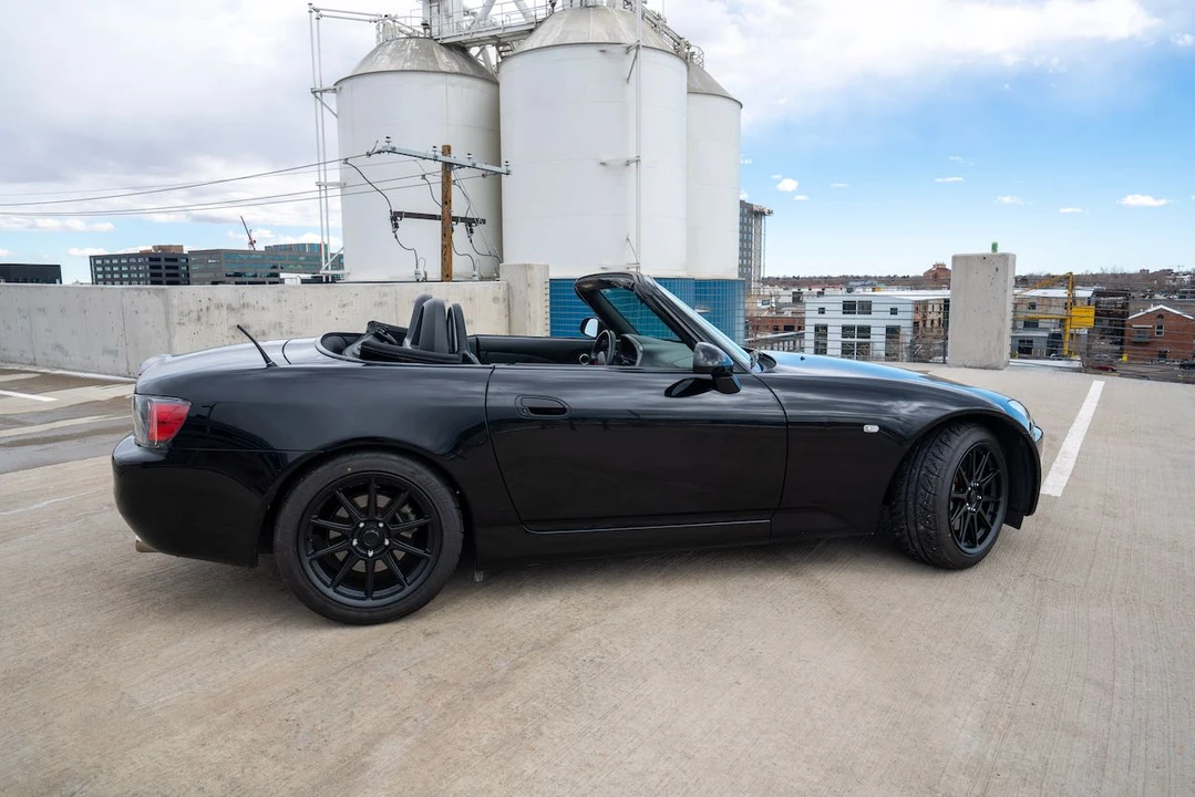 2003 Honda AP1 S2000 - Image 17 of 31