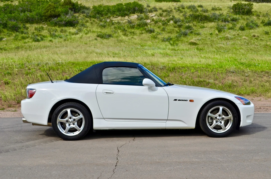 2003 Honda AP1 S2000 - Image 16 of 31