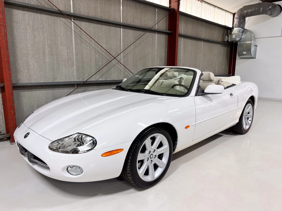 2003 Jaguar X100 XK8 - Image 4 of 31