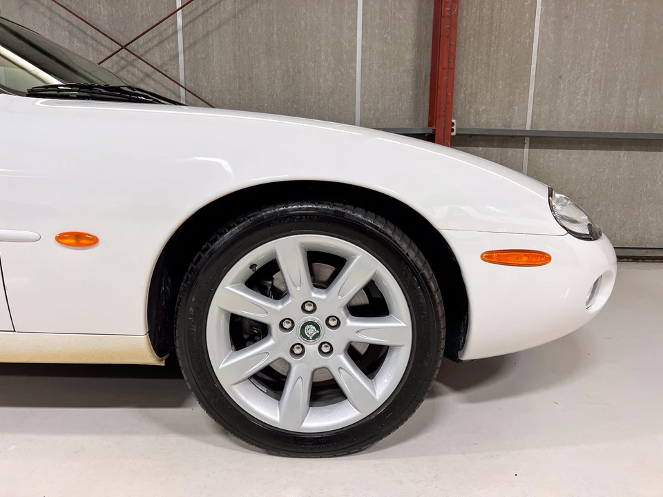 2003 Jaguar X100 XK8 - Image 30 of 31