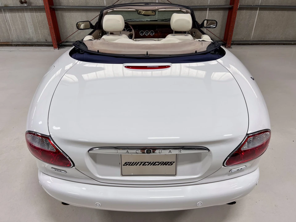 2003 Jaguar X100 XK8 - Image 17 of 31