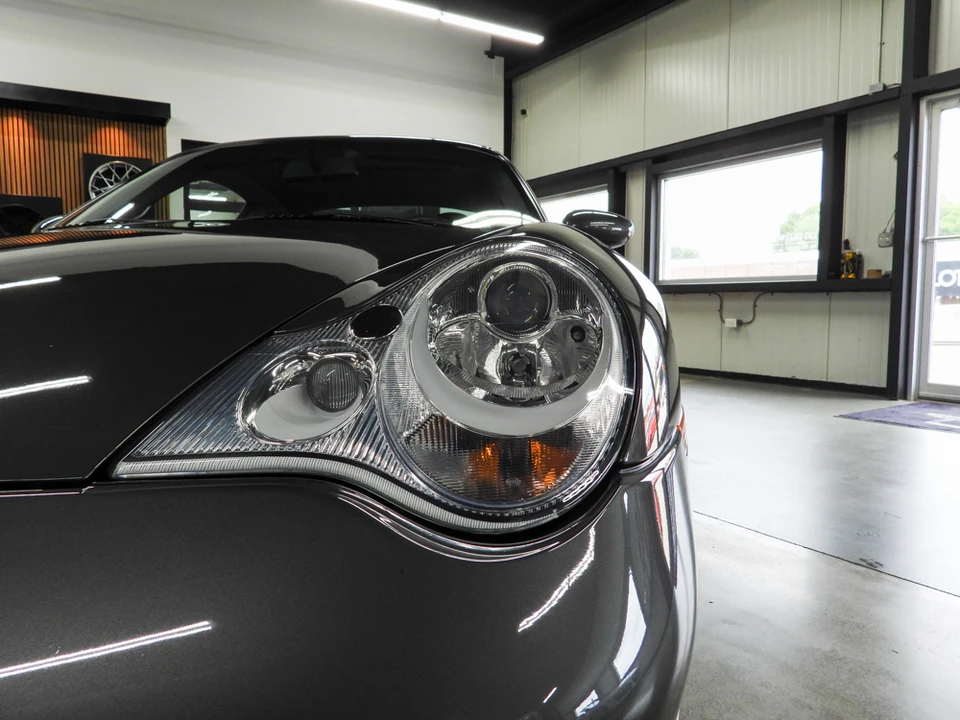 2003 Porsche 996 Carrera 4S - Image 27 of 31