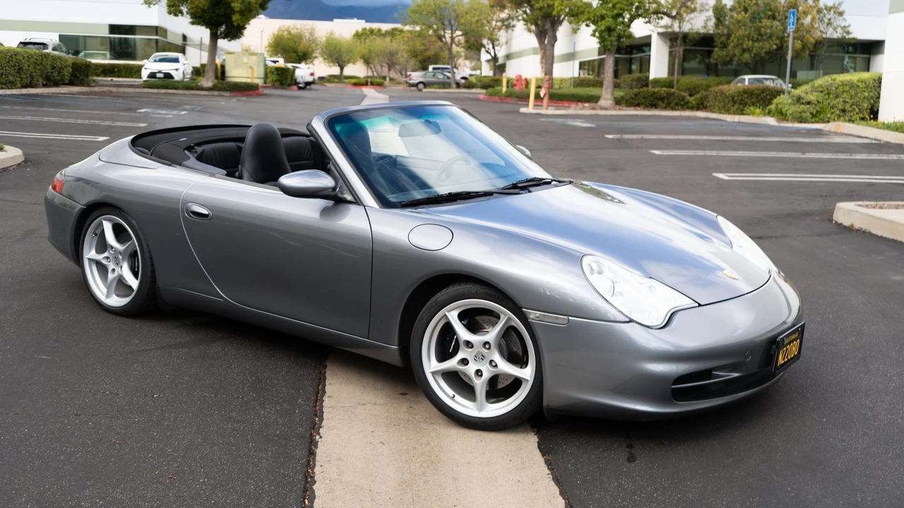 2003 Porsche 996 Carrera - Image 21 of 31