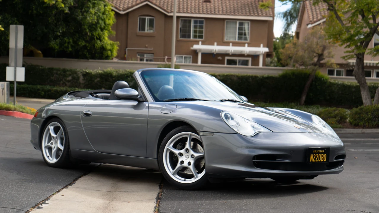 2003 Porsche 996 Carrera - Image 18 of 31