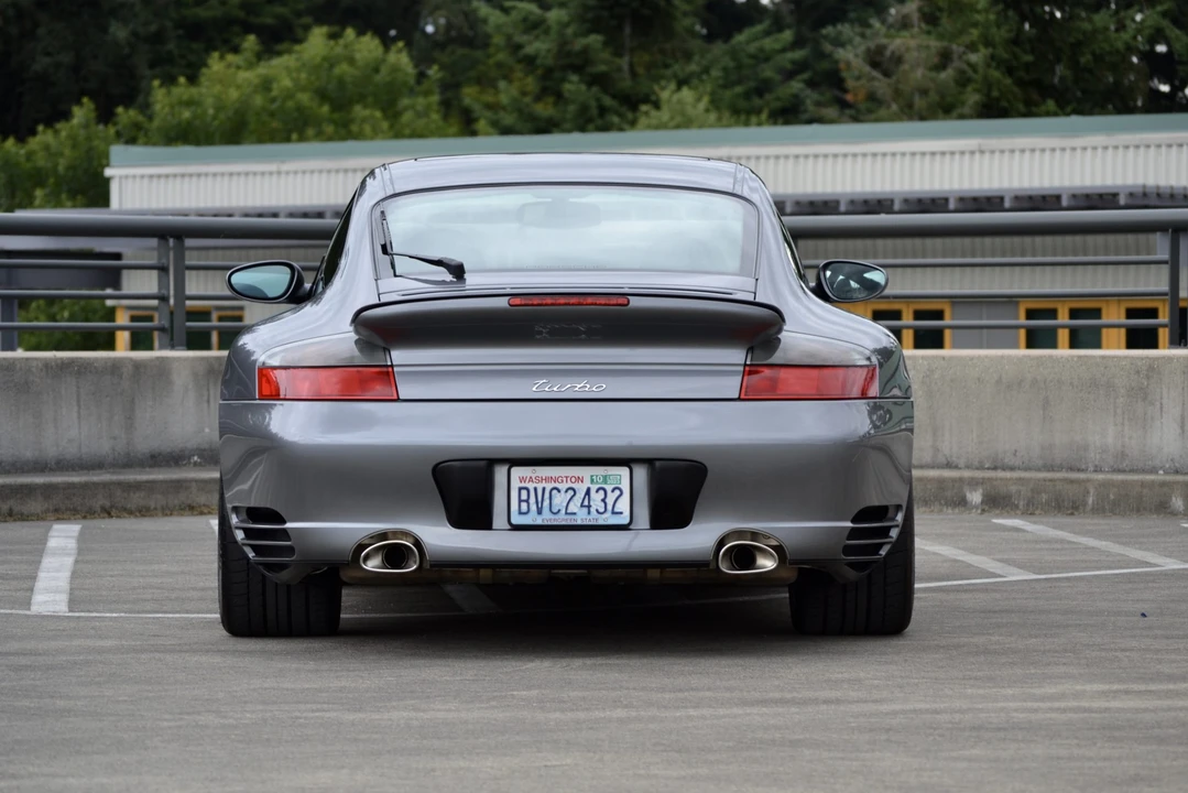 2003 Porsche 996 Turbo - Image 9 of 31
