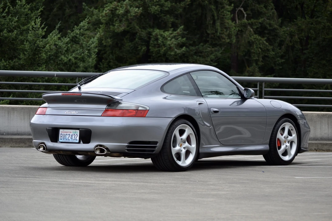 2003 Porsche 996 Turbo - Image 13 of 31