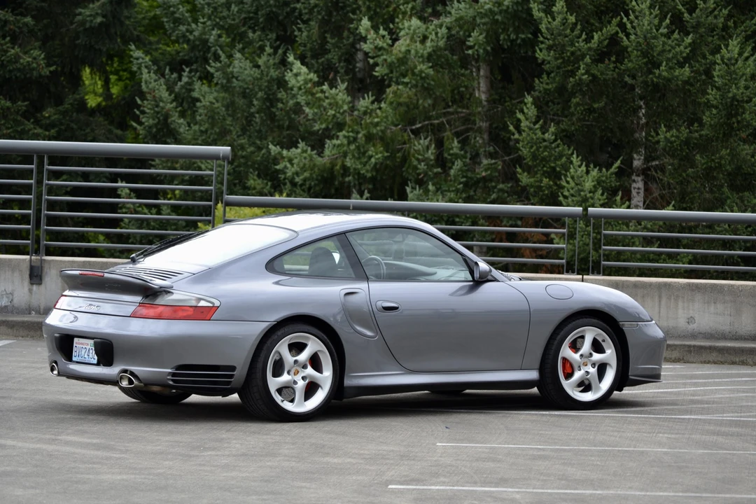 2003 Porsche 996 Turbo - Image 11 of 31