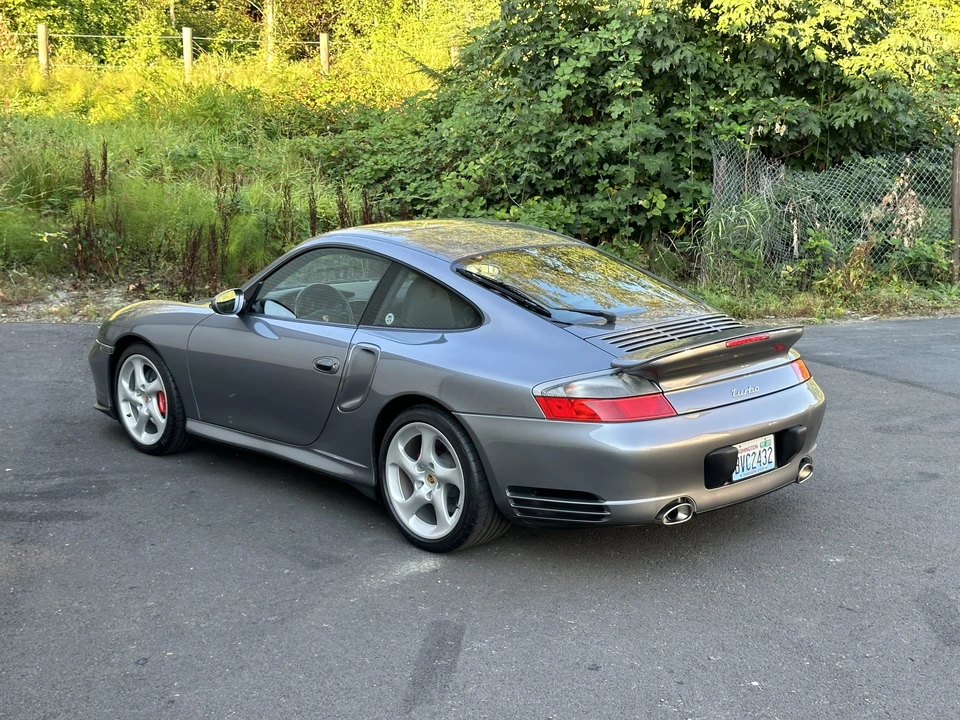 2003 Porsche 996 Turbo - Image 25 of 31