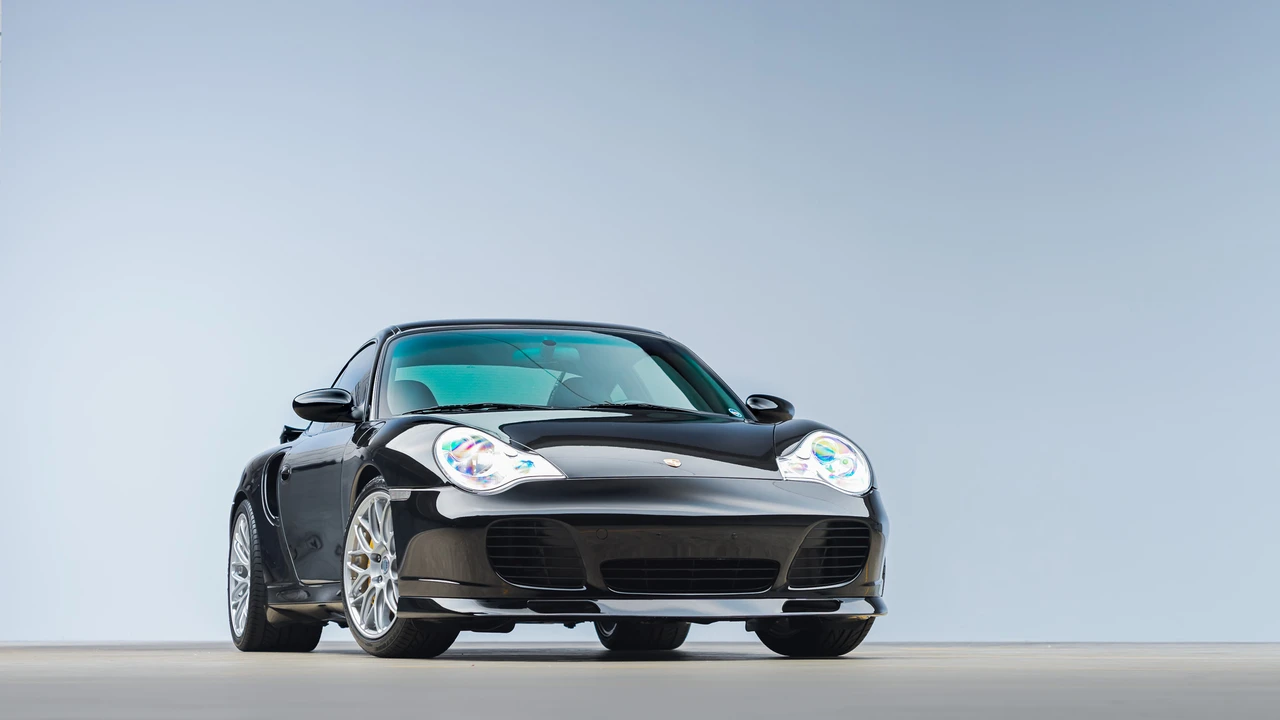 2003 Porsche 996 Turbo - Image 24 of 31
