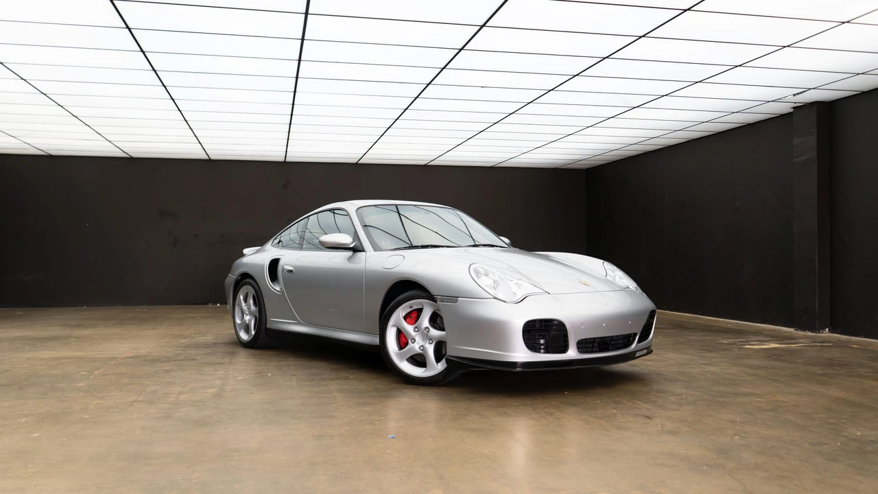 2003 Porsche 996 Turbo - Image 23 of 31