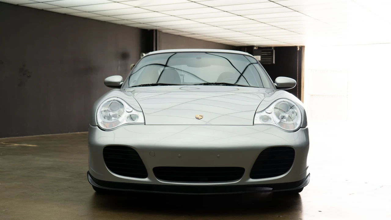 2003 Porsche 996 Turbo - Image 14 of 31