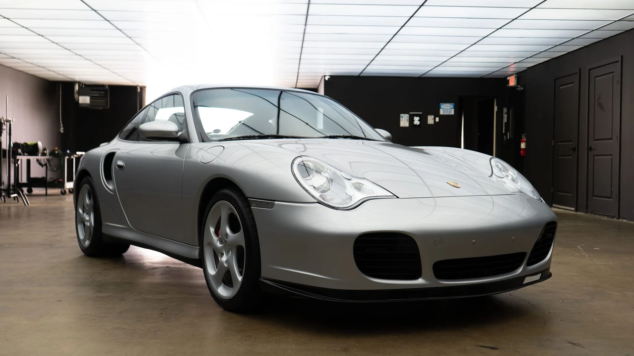 2003 Porsche 996 Turbo - Image 24 of 31