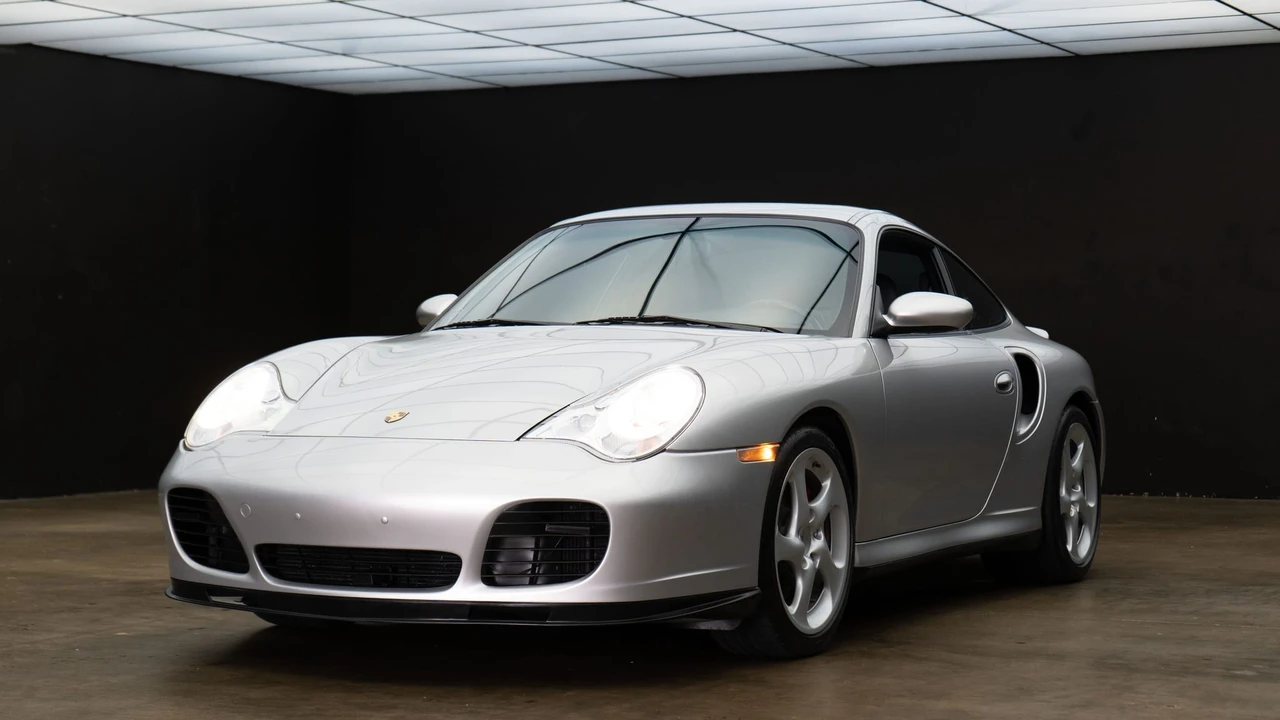 2003 Porsche 996 Turbo - Image 10 of 31