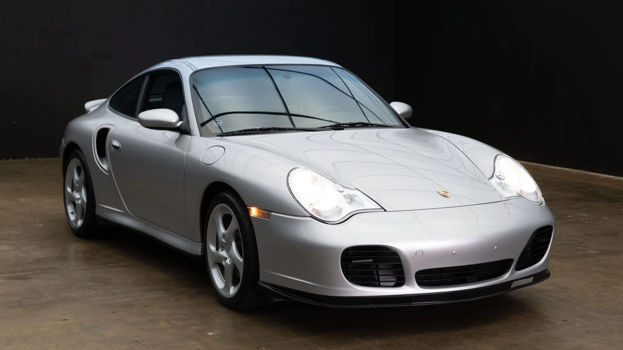 2003 Porsche 996 Turbo - Image 28 of 31