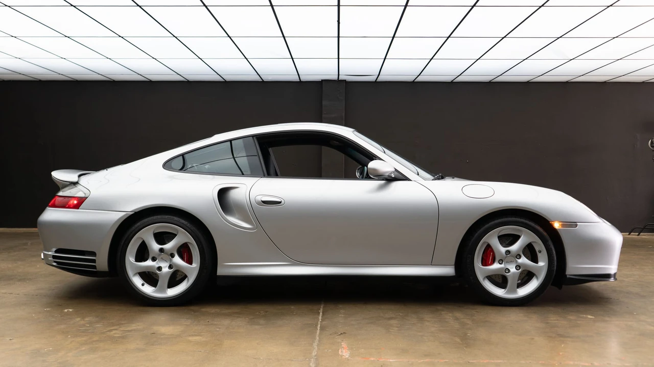 2003 Porsche 996 Turbo - Image 30 of 31
