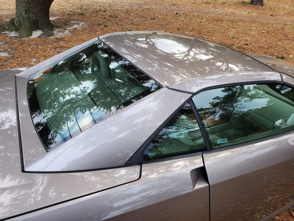 2004 Cadillac XLR - Image 16 of 31