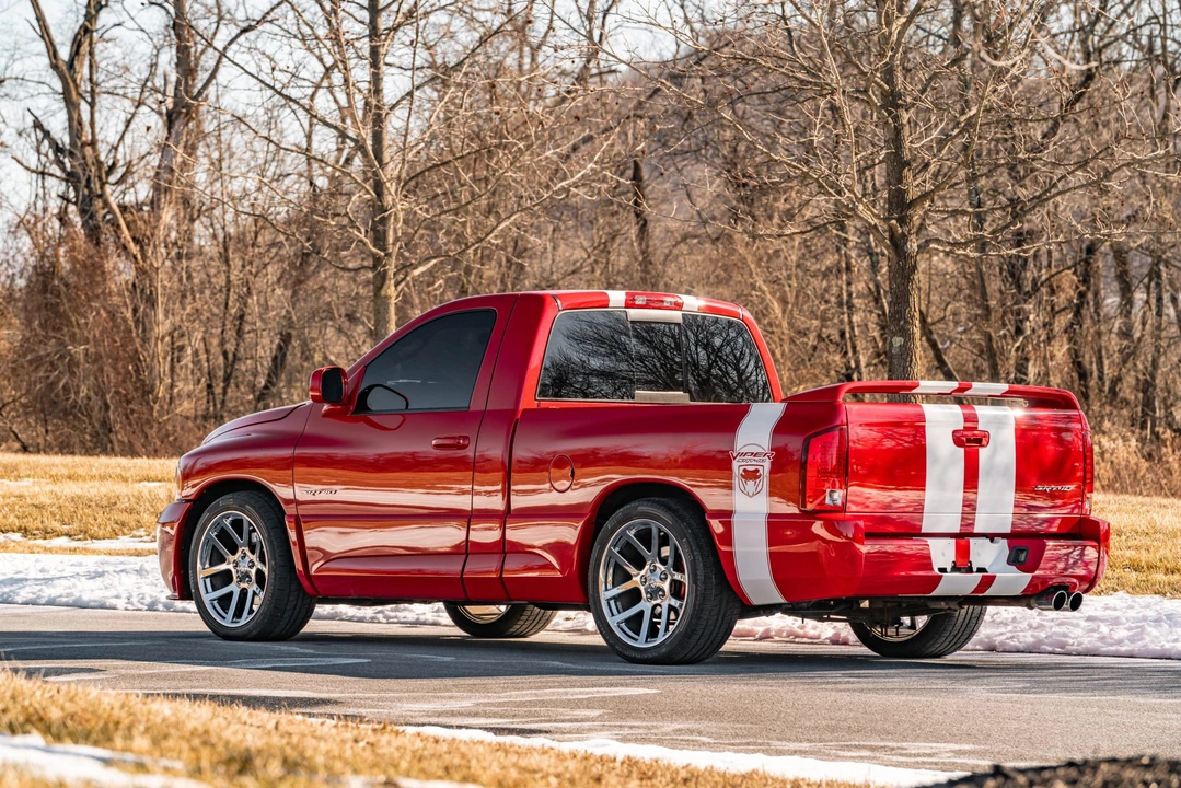 2004 Dodge Ram SRT-10 3rd Gen - Image 23 of 31